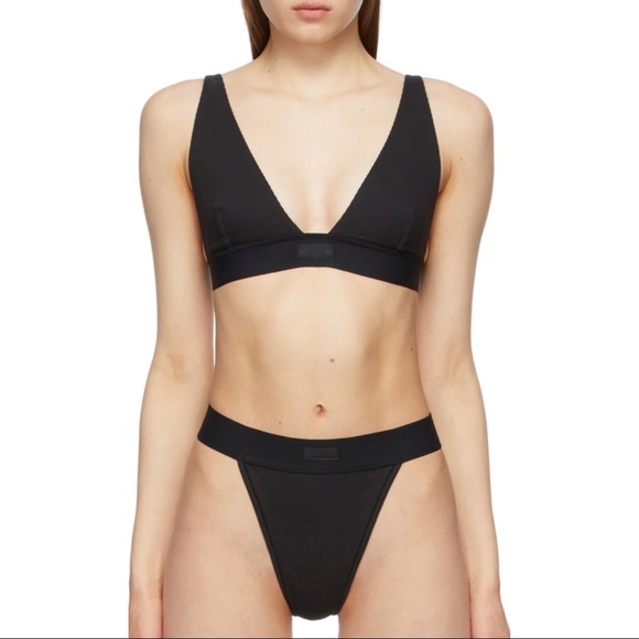 Skims Bralette Plunge Ribbed Cotton Jersey Women's Solid Black Soot Wireless Med - Picture 3 of 10